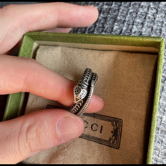Gucci Snake Wrap Around Ring - Size 23 - Picture 3 of 4